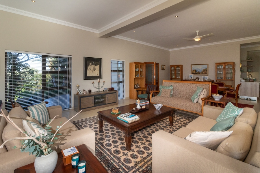 6 Bedroom Property for Sale in West Bank Eastern Cape